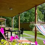 Ferienhaus Mit Kamin Am Achterwasser In Luetow Hébergement de vacances Lutow