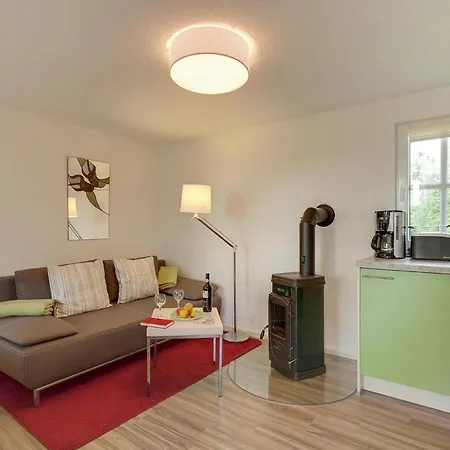 Ferienhaus Mit Kamin Am Achterwasser In Luetow Nyaraló