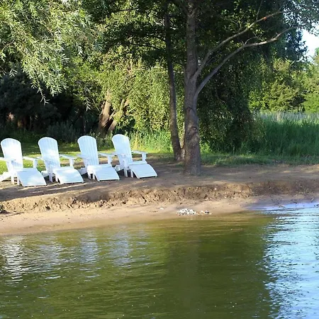 Ferienhaus Mit Kamin Am Achterwasser In Luetow Nyaraló Lütow
