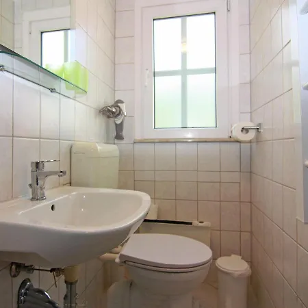 Ferienhaus Mit Kamin Am Achterwasser In Luetow * Lütow
